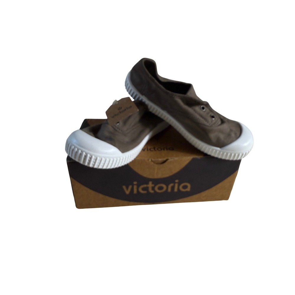 Nw‎ Victoria Kids Taupe Canvas SlipOn Sneakers 06627 Made Spain Size 32 EU/ 1 US
